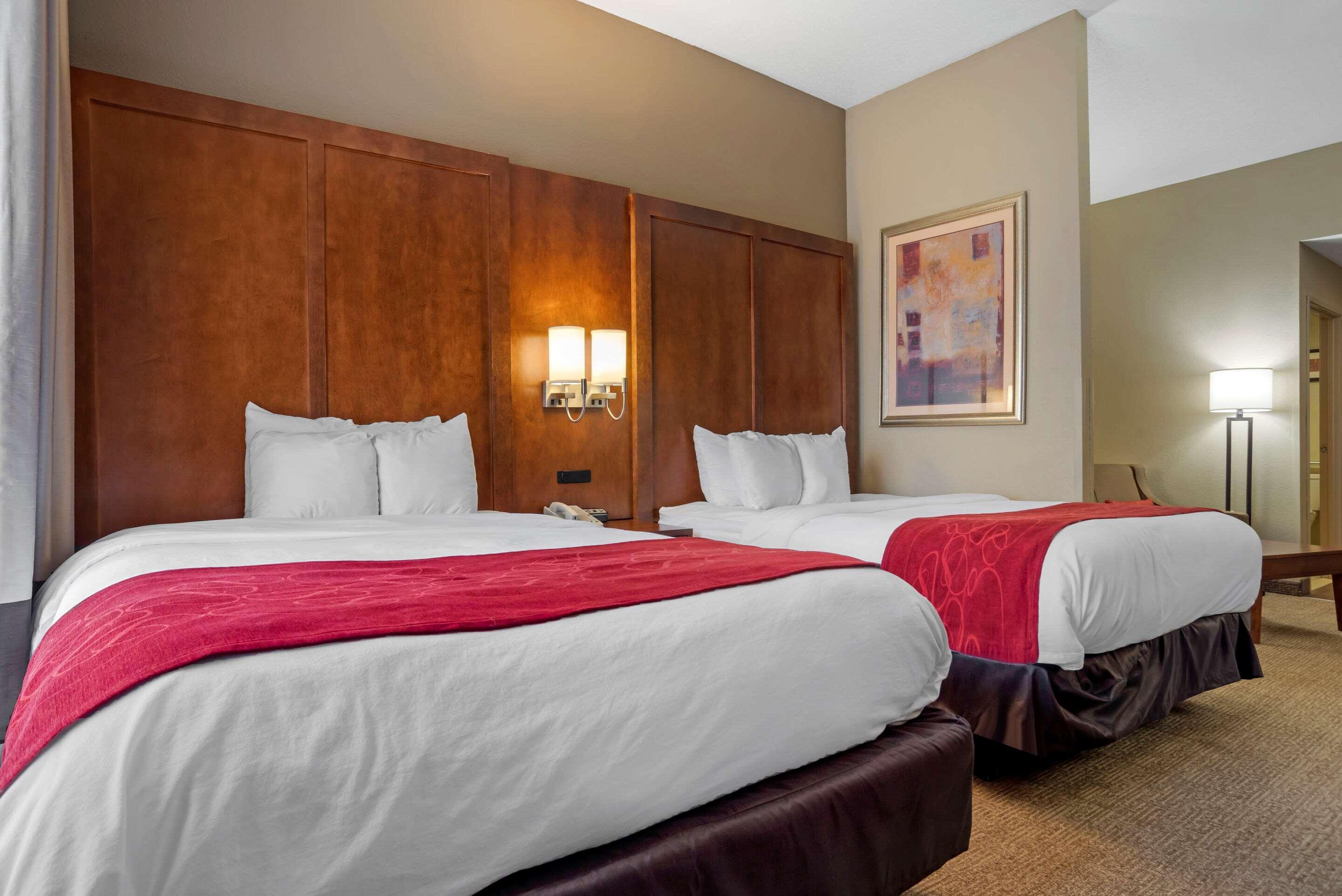 Comfort Suites Oxford I-20 Exit 188 Экстерьер фото