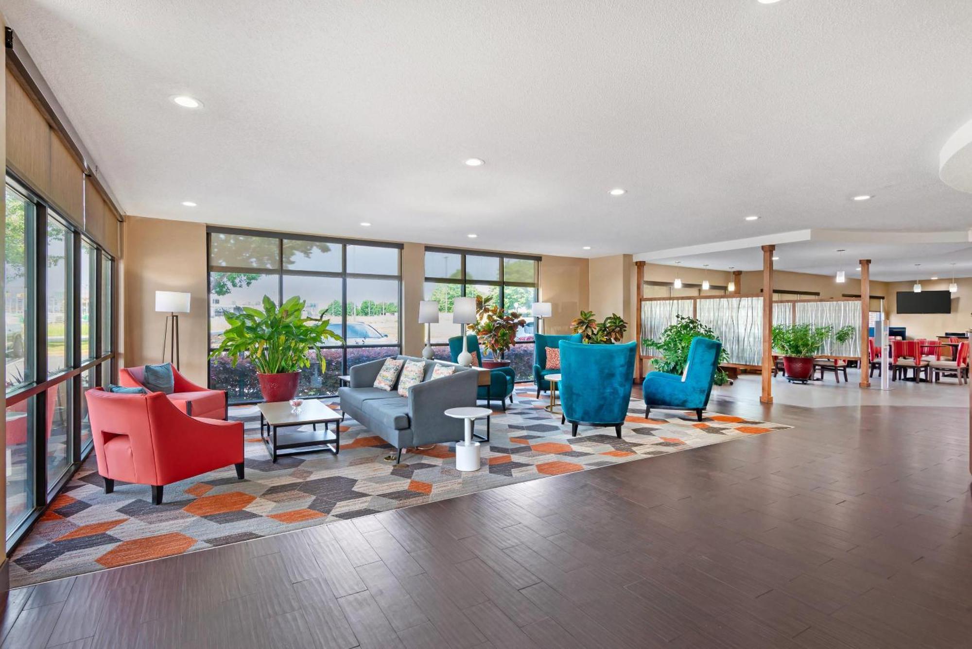 Comfort Suites Oxford I-20 Exit 188 Экстерьер фото